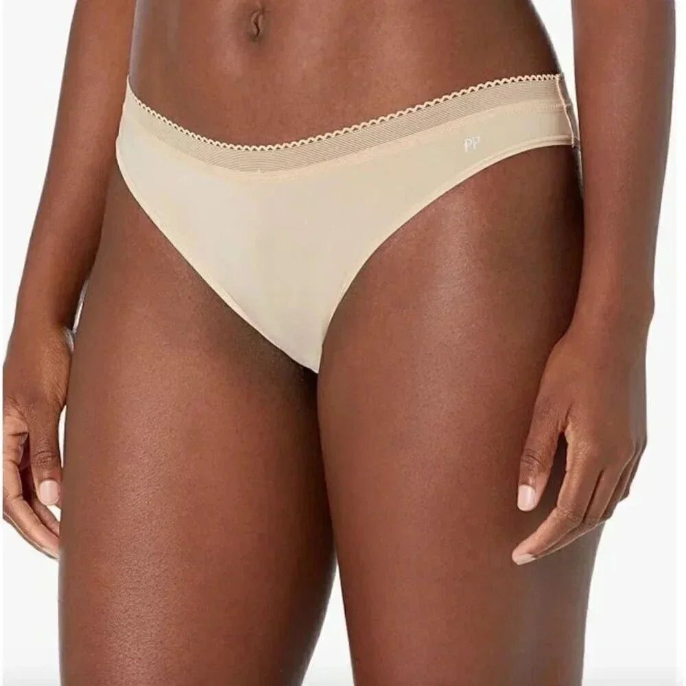Pretty Polly natural bikini style briefs, creme brulee, small